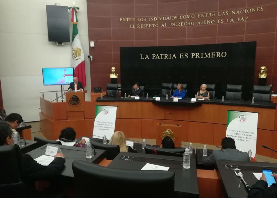 ENTREGAN EN EL SENADO PREMIOS A PERIODISTAS DE TLAXCALA