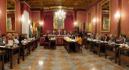 PROTECCIÓN LABORAL A PERIODISTAS EN EL AYUNTAMIENTO DE GRANADA, ESPAÑA