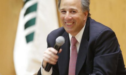 MEADE, SU PREPARACIÓN PROFESIONAL