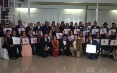 ENTREGA RECONOCIMIENTOS A PERIODISTAS LA CONPPRyT