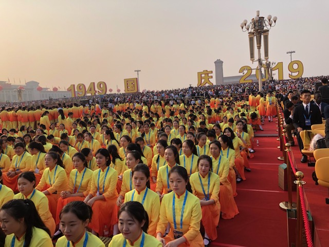 DESARROLLO PACÍFICO Y CRECIMIENTO EQUILIBRADO EN CHINA.